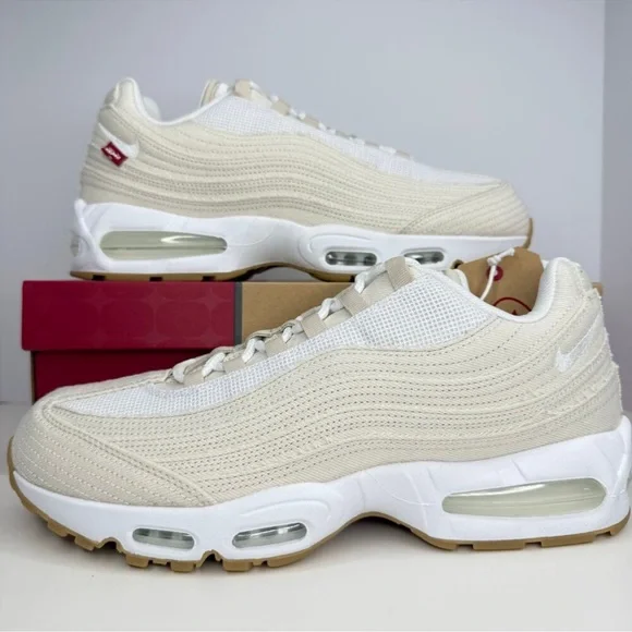 AIR MAX 95 OG “LEVI'S LIGHT OREWOOD BROWN" NWT size 12m-13.5w - Picture 6 of 9